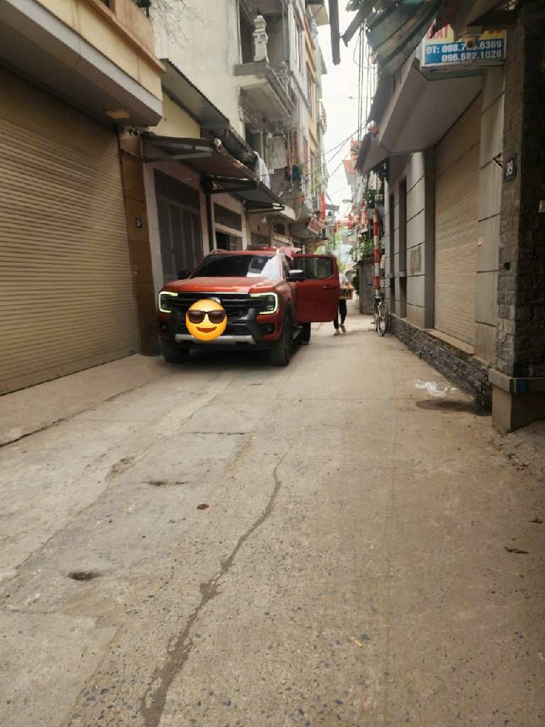 Bán nhà nam dư 5 tầng thang máy long lanh ô tô tránh 7 chỗ vào nhà hoàng mai